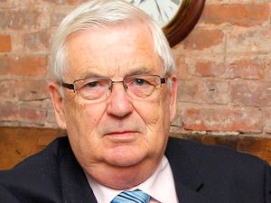 Supporting image for story: Former Newport mayor Roy Scammell dies