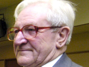 Supporting image for story: Veteran Ludlow reporter dies aged 92