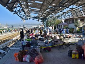 Supporting image for story: Pakistan suspends rail services in south-west after deadly station bombing