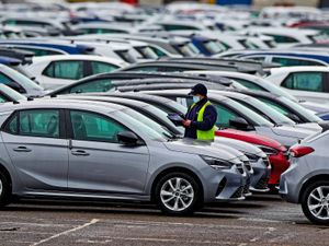 Supporting image for story: Car makers face ‘very tough’ conditions as up to 30% of workers self-isolate