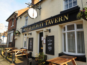 Supporting image for story: Rooftop beer garden plan for Newport tavern