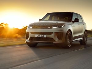 Supporting image for story: Jaguar Land Rover says aluminium shortages dragging on profits