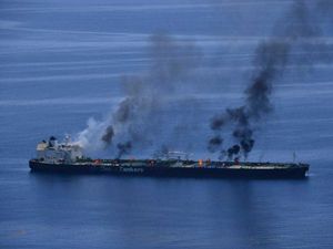 Supporting image for story: Iran: Houthi rebels will allow rescuers to salvage oil tanker ablaze in Red Sea