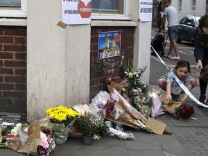 Supporting image for story: What we know about the London Bridge terror attacks so far