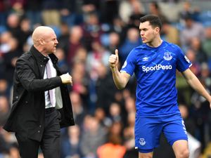 Supporting image for story: Michael Keane: Everton players ‘need to take responsibility’ for Sean Dyche exit