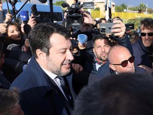 Supporting image for story: Italian court clears vice premier of illegally detaining migrants on rescue ship