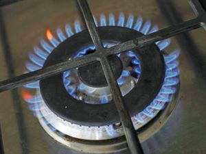 Supporting image for story: Energy firms pay £8m in penalties after attending some gas leaks late
