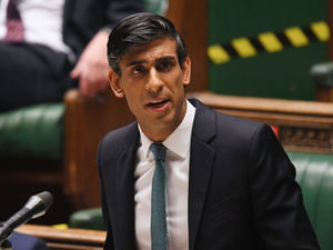 Supporting image for story: Farmers dealt 'bitter blow' in spending review