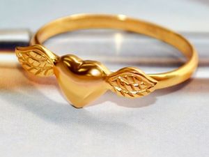 Supporting image for story: Shrewsbury jewellery shop shuts doors for final time