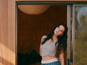 Supporting image for story: Nicola Peltz Beckham shares desire to ‘have a baby and get right back to work’