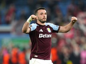 Supporting image for story: Aston Villa sweep aside Lille to reach Europa League quarter-finals