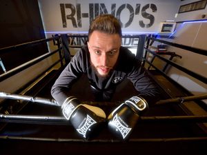 Supporting image for story: Boxing coach aims to fight knife crime with new Oldbury gym