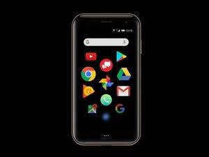 Supporting image for story: The new Palm phone that’s not a phone is coming to the UK