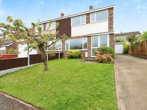 Supporting image for story: Three-bedroom semi-detached house near Shrewsbury for £262,500