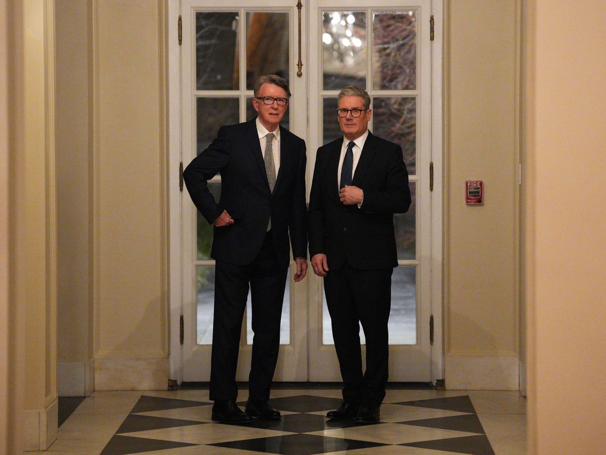 Officials were aware of Mandelson emails to Epstein before Starmer defended him