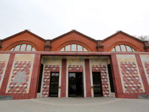 Supporting image for story: V&A Museum of Childhood to change name as it begins £13m redevelopment