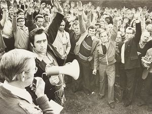 Nearly 1,000 Leyland workers at Cofton Park voted to ignore the engineering unions' call for strike. 31 August 1979