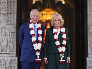 Supporting image for story: King and Queen visit Hindu temple to celebrate its 30th anniversary