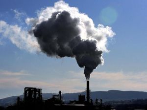 Supporting image for story: More teenagers with psychotic experiences in areas of high air pollution – study