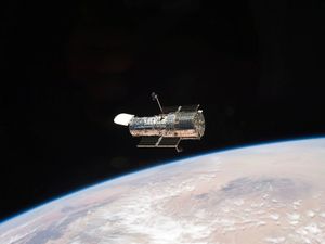 Supporting image for story: Nasa’s Hubble Space Telescope temporarily pauses observations after malfunction