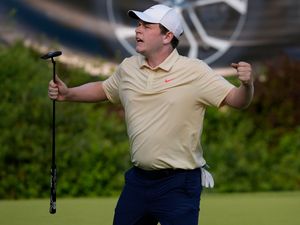 Supporting image for story: Robert MacIntyre holes stunning putt on the 18th as he leads BMW Championship