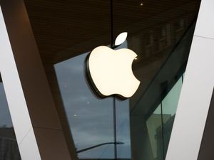 Supporting image for story: Apple announces huge US investment amid tariff threats that could affect iPhone