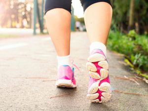 Supporting image for story: Shropshire running clubs racing 'around the world'