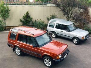 Supporting image for story: The history of the Land Rover Discovery