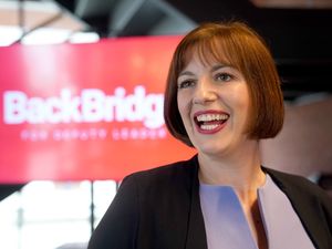 Supporting image for story: Phillipson urges Labour members to look ahead at launch of deputy leadership bid