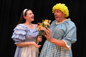 Alice Wobbly played by Sasha Taylor and her mum Old Mother Wobbly played by Graham Rimmer. Image by Andy Compton