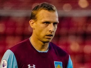 Supporting image for story: Aston Villa full-back Ritchie De Laet joins Antwerp on loan