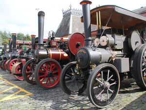 Supporting image for story: Vintage vehicles return for Severn Valley Railway 'Extravaganza'