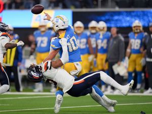 Supporting image for story: Los Angeles Chargers complete comeback to beat Denver Broncos