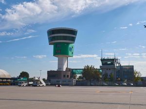 Supporting image for story: Italian airport suspends flights after person reportedly sucked into engine