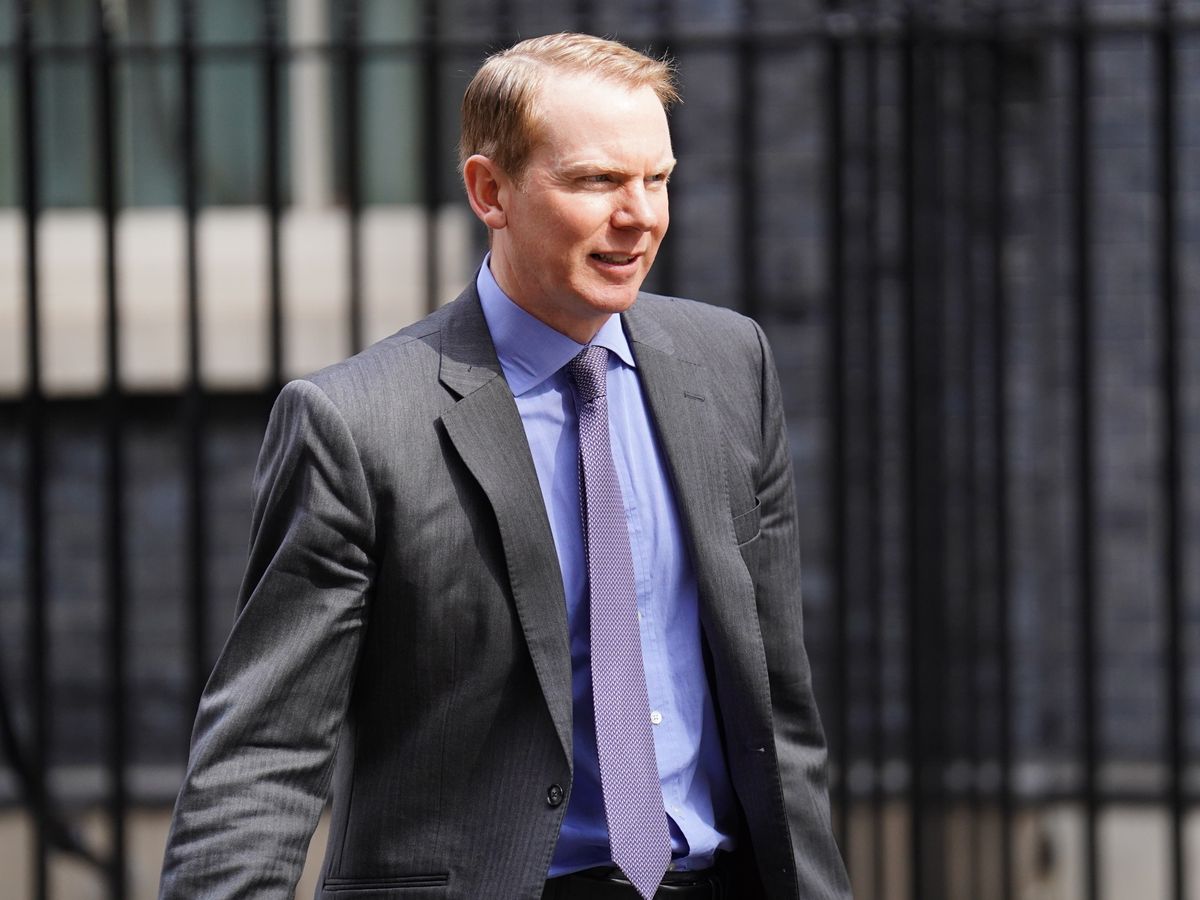 Lloyds sets out new pay policy with potential for boss to land £17.7m payout