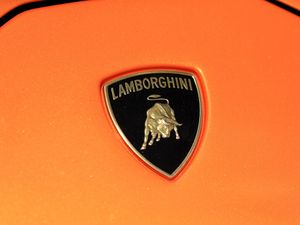 Supporting image for story: Man admits using US federal coronavirus loan to buy Lamborghini
