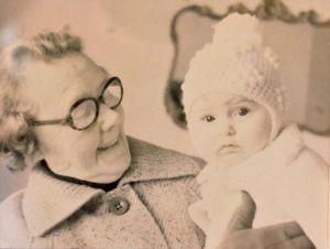 A treasured picture of Roger's mum (Lily's sister) Dulcie with a picture of her grandson Matthew who is helping in the search.