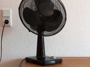 Supporting image for story: Millions struggle through heatwaves in homes not built to cope – Citizens Advice