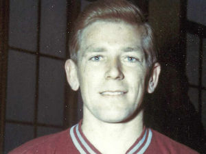 Supporting image for story: Holte End hero Gerry Hitchens and Villa