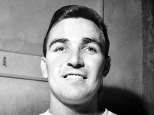 Supporting image for story: Funeral of 1960s footballing ace Les