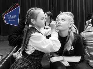 Cast A and Cast B Dorothy