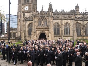 Supporting image for story: Boxing greats remember ‘people’s champion’ at Ricky Hatton’s funeral