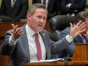 Supporting image for story: Trump asks war veteran Mike Waltz to be his national security adviser