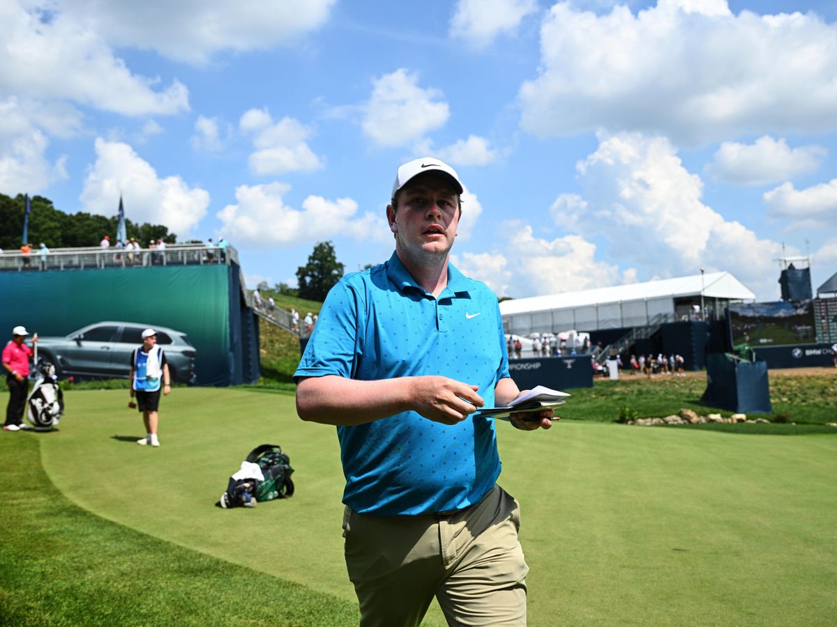 Scotland&rsquo;s Robert MacIntyre moves into commanding halfway lead