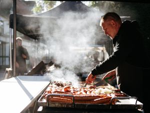 Supporting image for story: Newport Food Frenzy pulls thousands into town for tasty treats