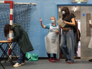 Supporting image for story: Meningitis: Jab rollout to 5,000 university campus students begins