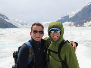 Supporting image for story: Canoe duo plan Severn expedition to help Long Covid sufferer