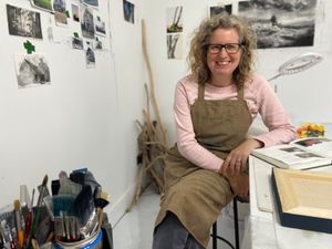 Supporting image for story: Artist's work to feature in exhibition