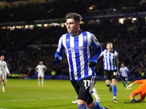 Supporting image for story: Wrexham come out on top in FA Cup thriller as League One Sheffield Wednesday beat Newcastle