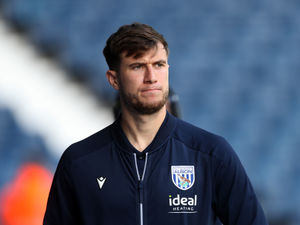 Supporting image for story: Carlos Corberan impressed by on loan West Brom defender 
